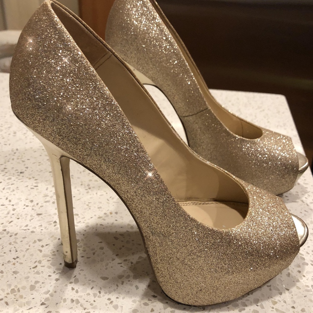 Steve Madden Gold Glitter Heels